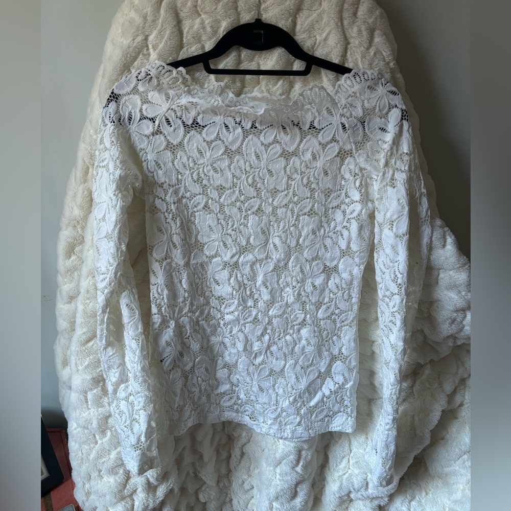 PattyBoutik - White Mesh Lace Long sleeve Off the Shoulder Top